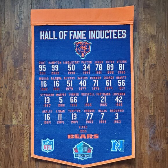 Chicago Bears Hall of Fame Banner - Picture 1 of 5
